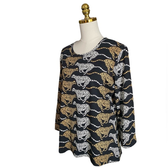 J. McLaughlin Women Catalina Cloth Stretch Knit Cheetah Print 3/4 Sleeve Top XL - Picture 3 of 7